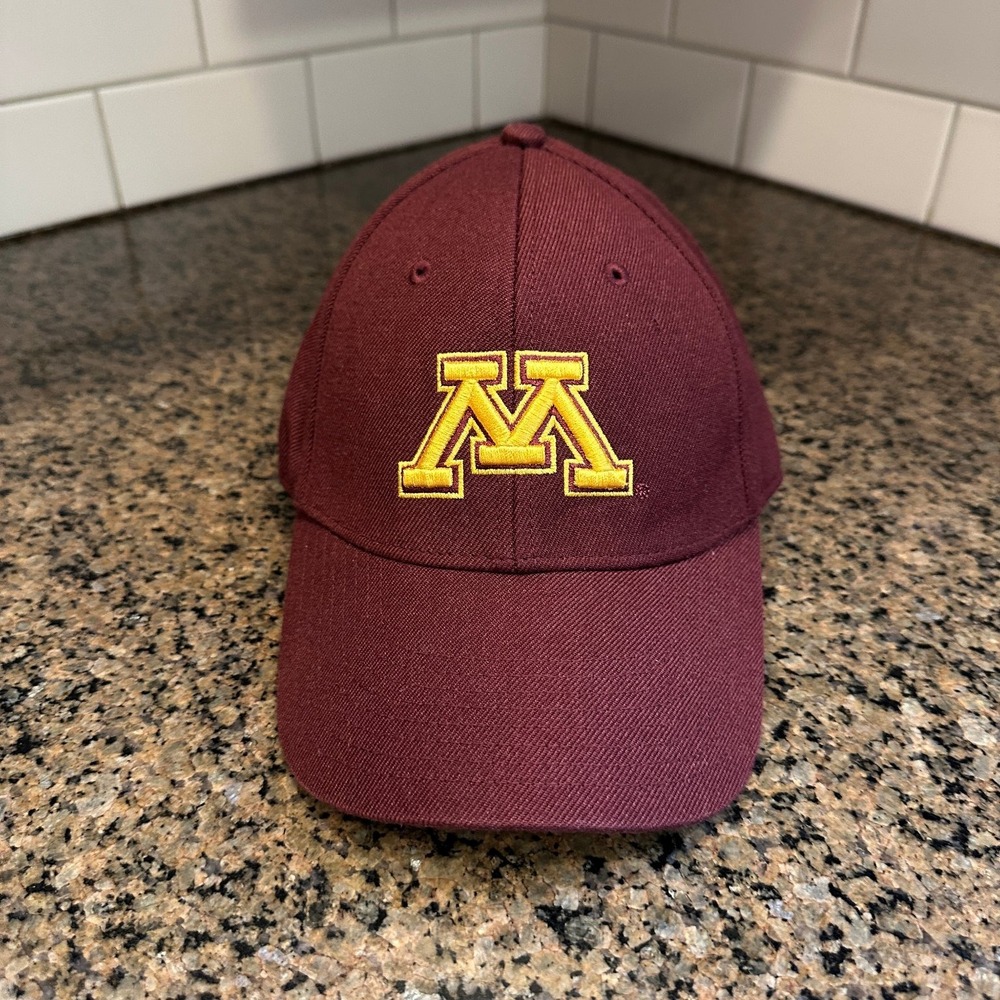Minnesota Golden Gophers Nike Team Fitted Hat 7 Maroon Wool NCAA Cap